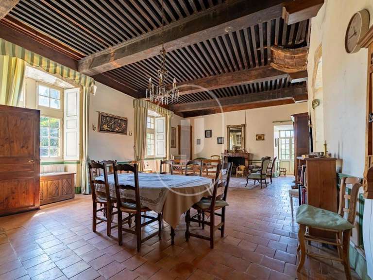 Château Cavillargues - 10 chambres - 550m²