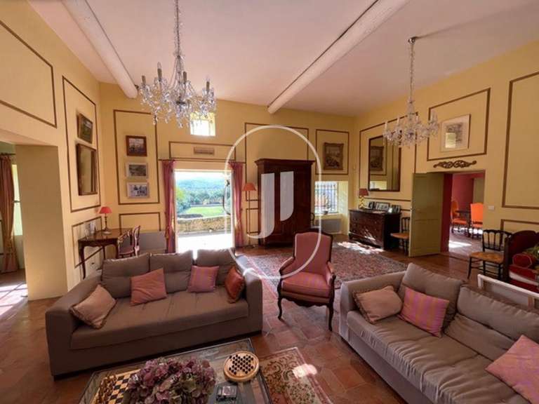 Maison Cavillargues - 7 chambres - 360m²