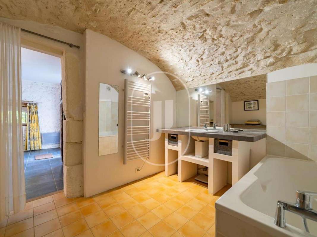 Maison Cavillargues