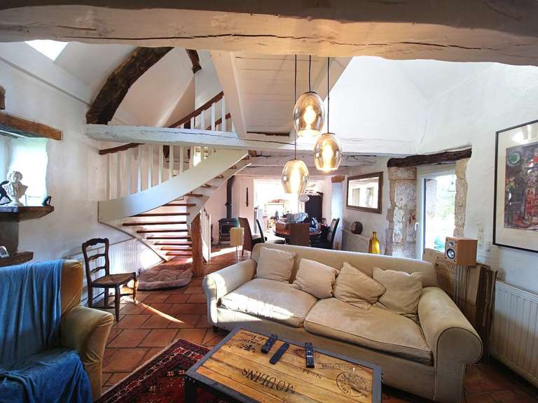 Maison Caylus - 6 chambres - 230m²