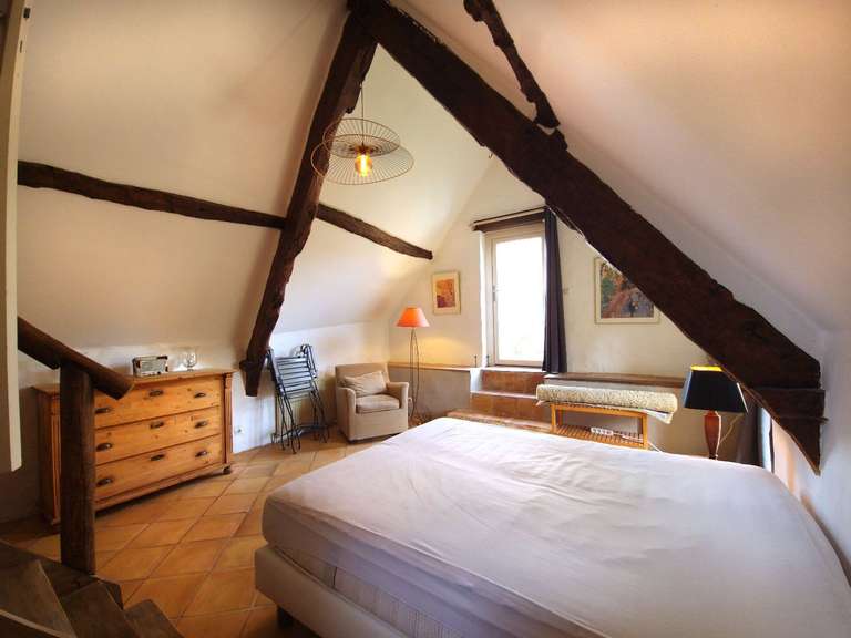 Maison Caylus - 6 chambres - 230m²