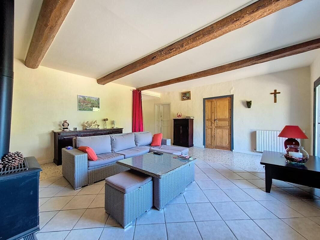 House Cazedarnes