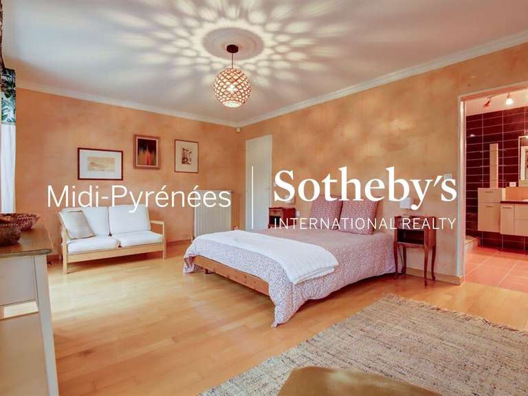 Propriété Cazères - 5 chambres - 415m²