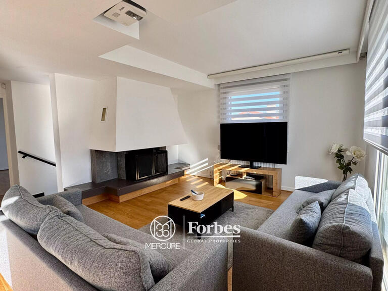 House Cébazat - 4 bedrooms - 208m²