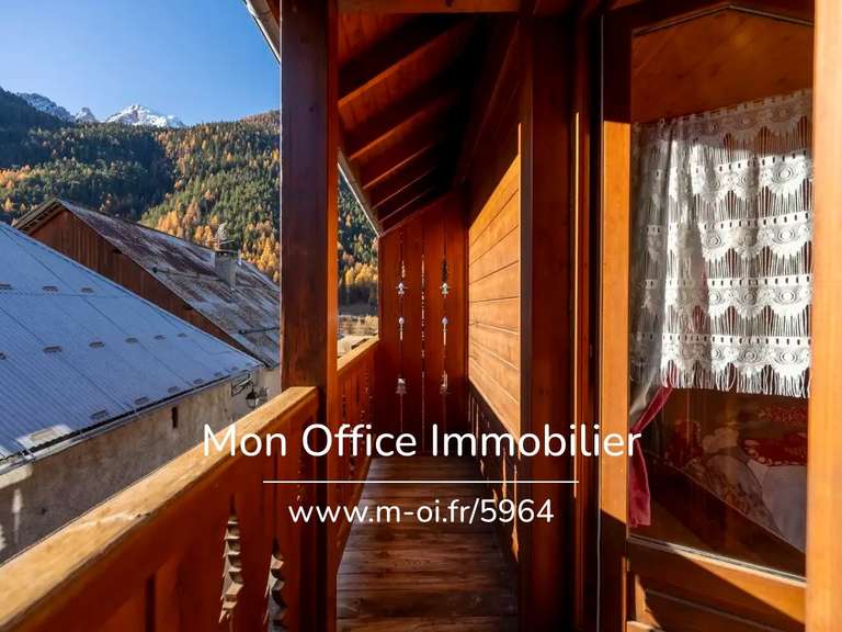 House Ceillac - 6 bedrooms - 122m²