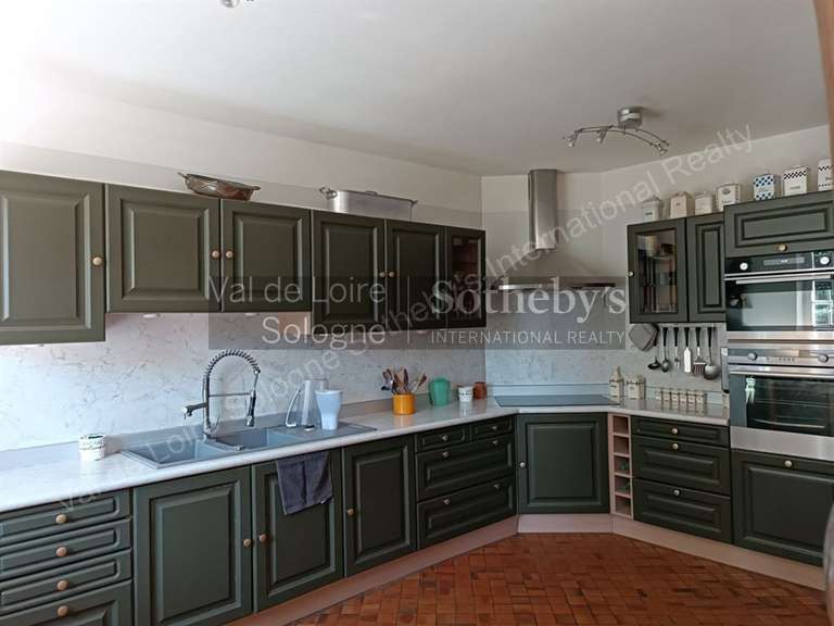 Maison Cellettes - 5 chambres - 340m²