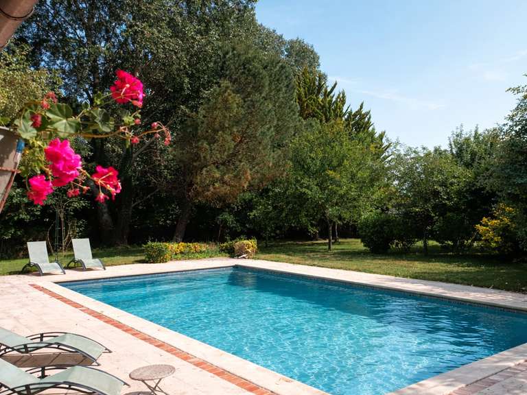 Maison Cellettes - 5 chambres - 340m²