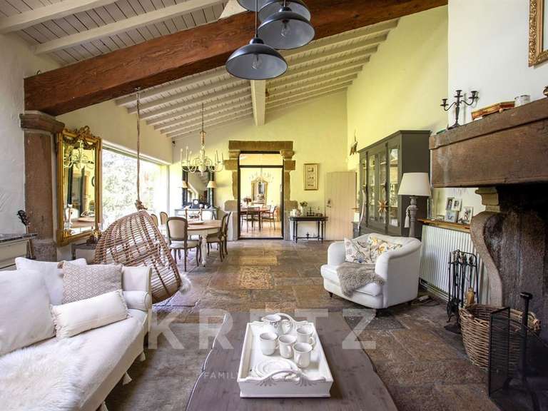 House Cellieu - 5 bedrooms - 315m²
