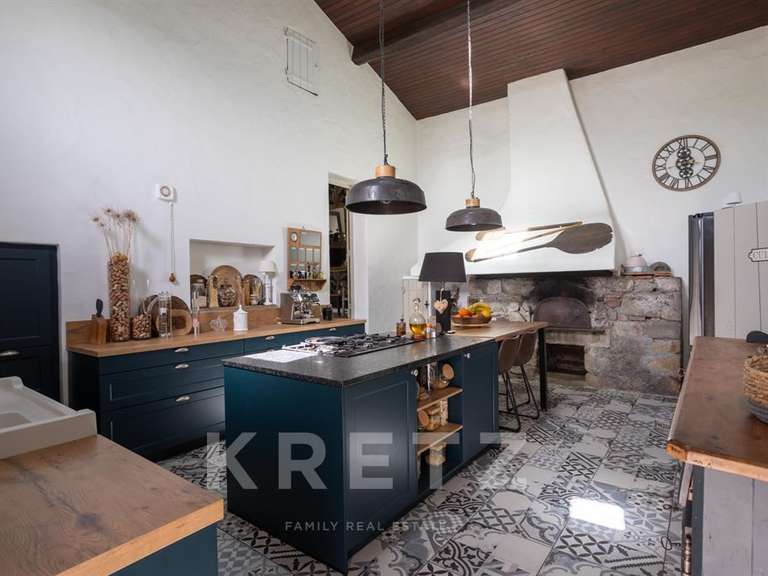 House Cellieu - 5 bedrooms - 315m²