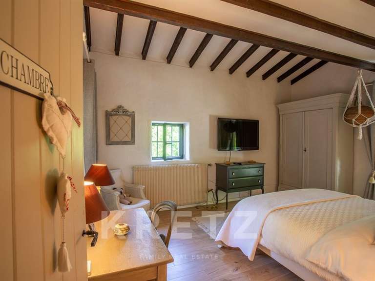House Cellieu - 5 bedrooms - 315m²