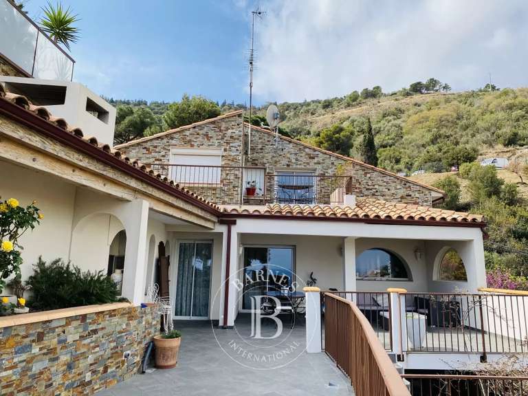 Maison A Vendre A Cerbere