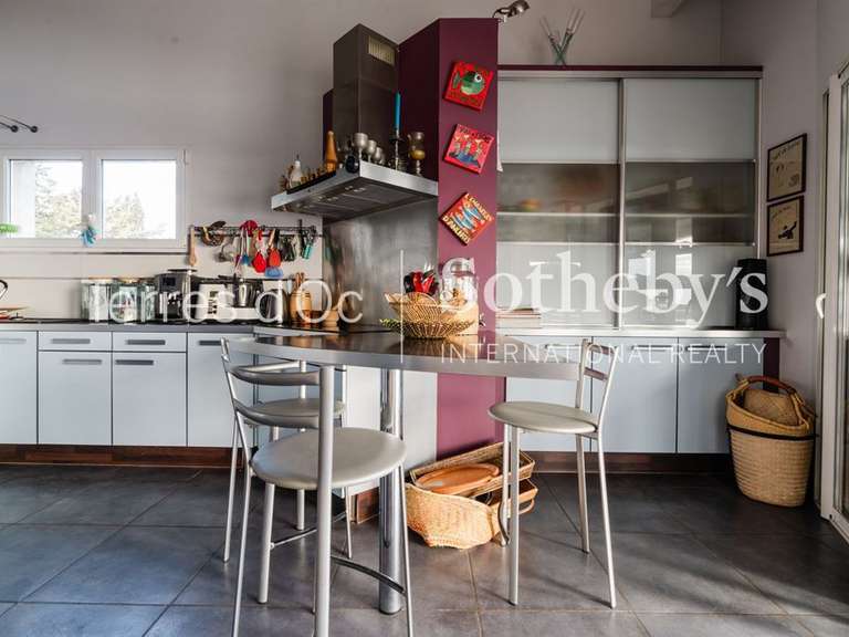 Maison Cerbère - 6 chambres - 231m²