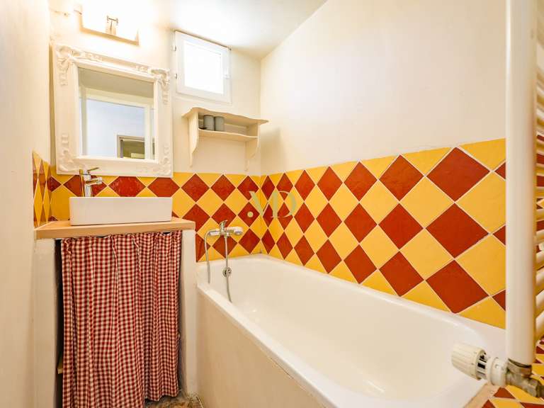 Maison Céreste - 5 chambres - 250m²