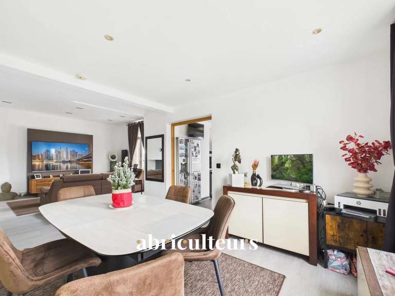 Apartment Cergy - 2 bedrooms - 162m²