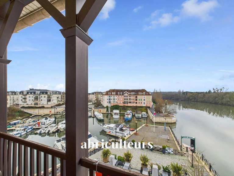 Apartment Cergy - 2 bedrooms - 162m²