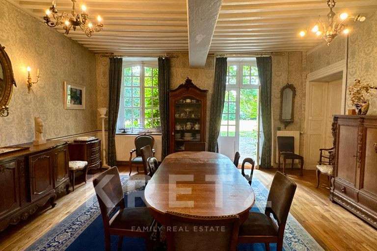 Manoir Cérilly - 9 chambres - 575m²