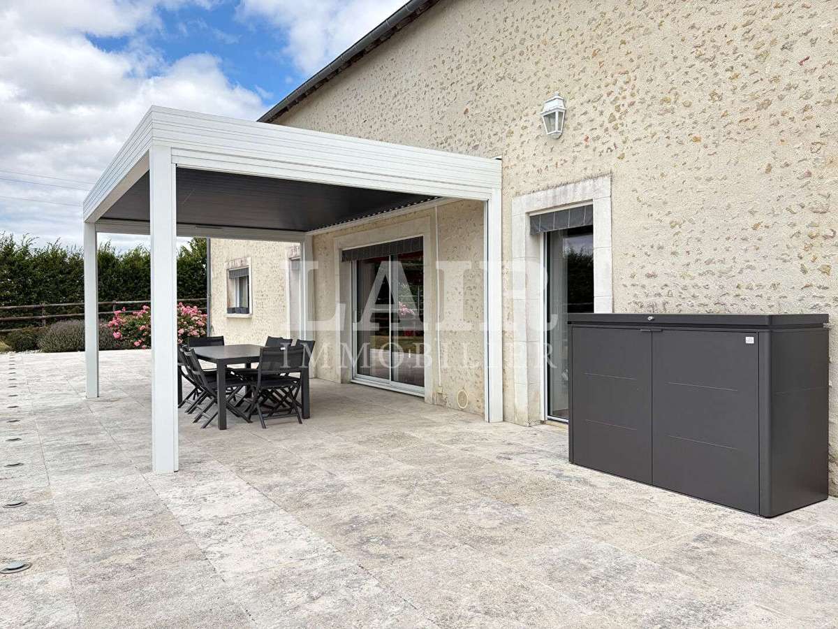 Propriété Cerisé