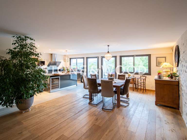 House Cernex - 6 bedrooms - 261m²
