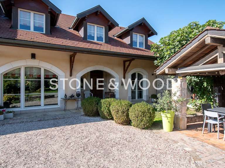 House Cernex - 4 bedrooms - 214m²