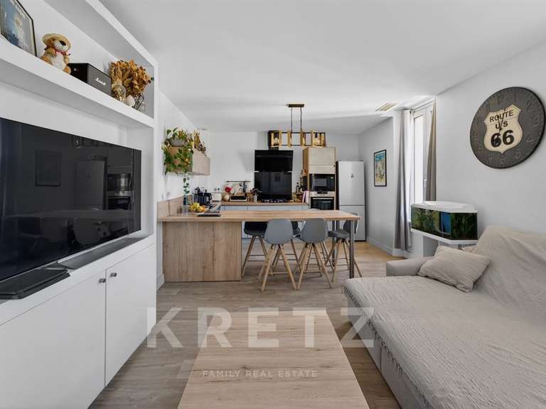 House Cesseras - 6 bedrooms - 290m²