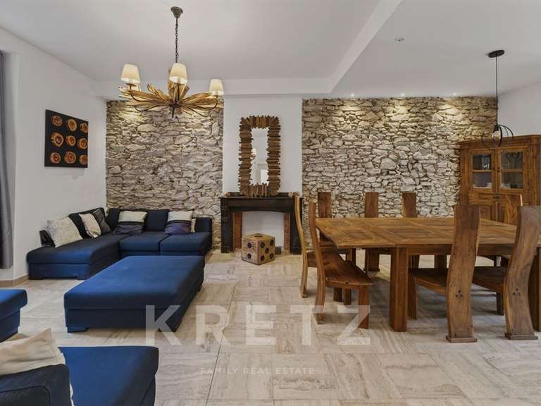 House Cesseras - 6 bedrooms - 290m²