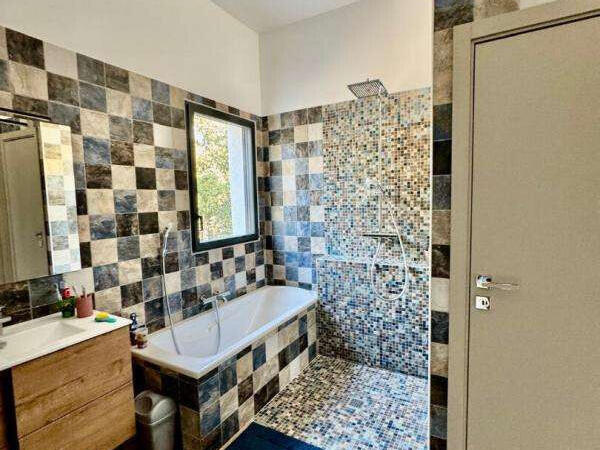 House Ceyreste - 5 bedrooms