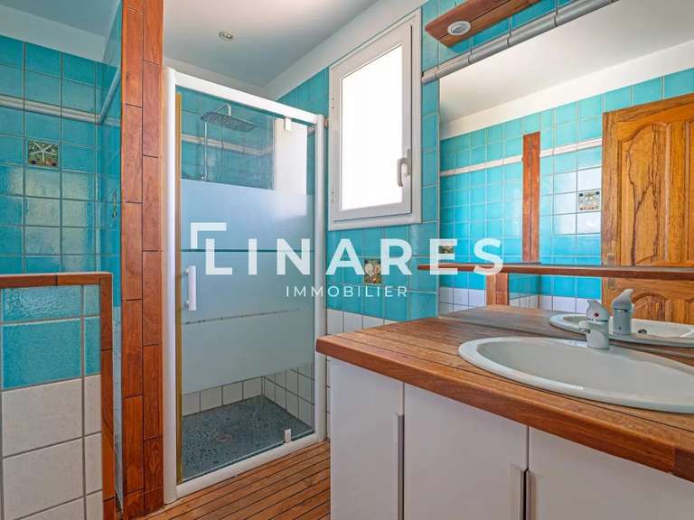 Maison Ceyreste - 5 chambres - 225m²