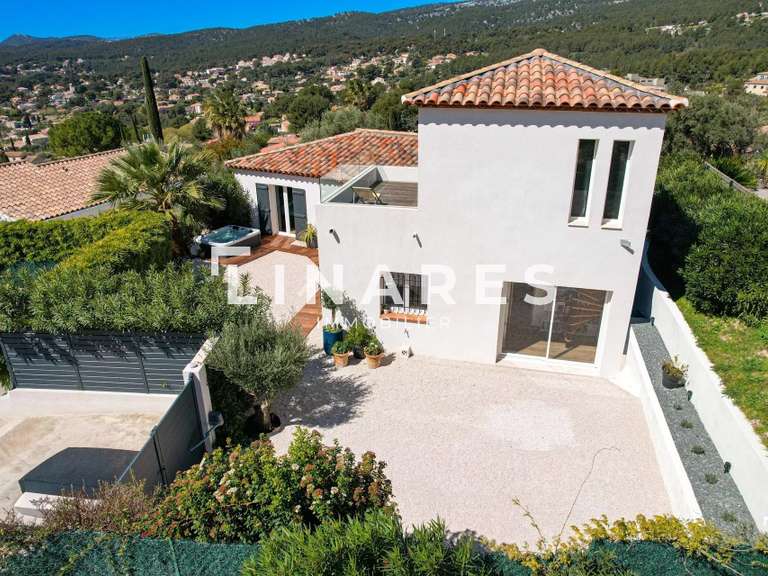 Maison Ceyreste - 4 chambres - 172m²