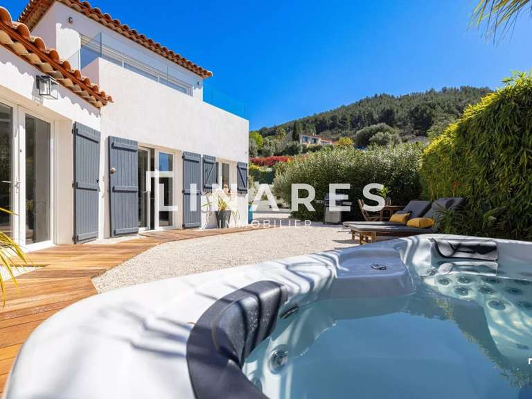 Maison Ceyreste - 4 chambres - 172m²