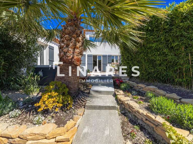 Maison Ceyreste - 4 chambres - 172m²