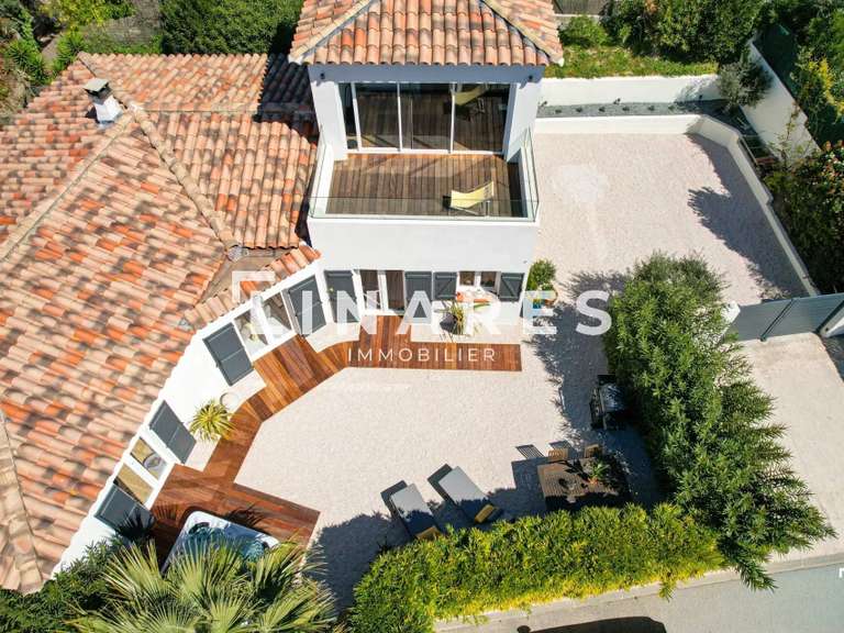 Maison Ceyreste - 4 chambres - 172m²