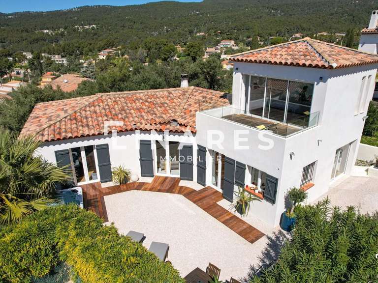 Maison Ceyreste - 4 chambres - 172m²