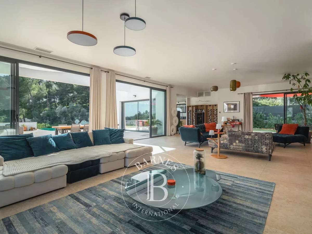 Property Ceyreste