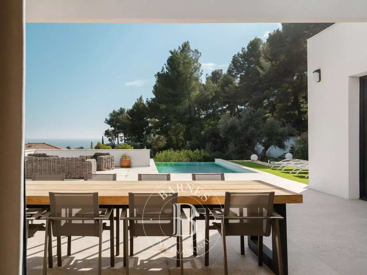 Property Ceyreste