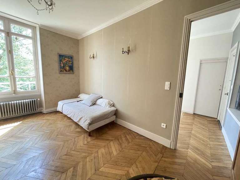 Maison Ceyzérieu - 8 chambres