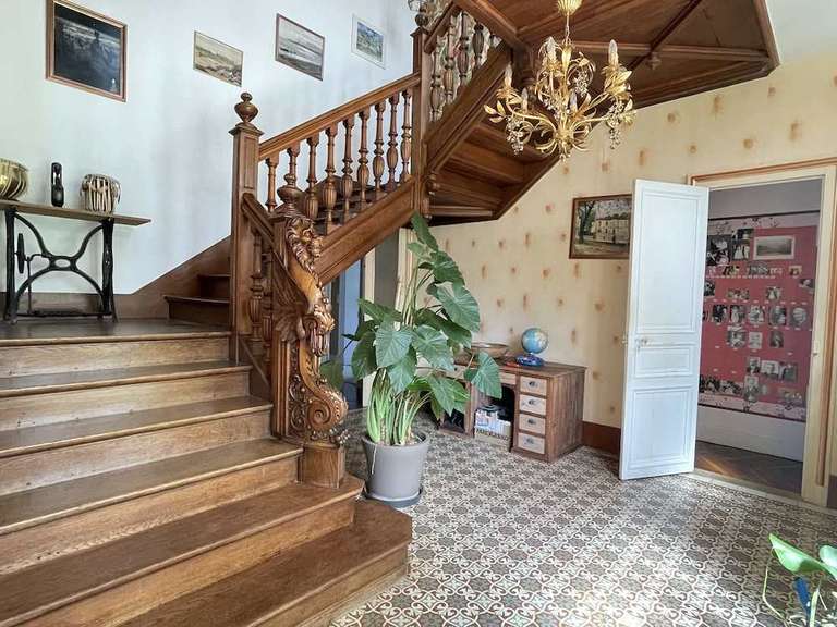 Maison Ceyzérieu - 8 chambres