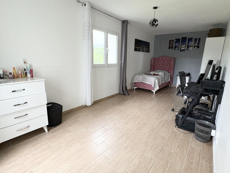 Maison Chabeuil - 4 chambres - 183m²