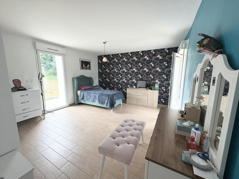 Maison Chabeuil - 4 chambres - 183m²