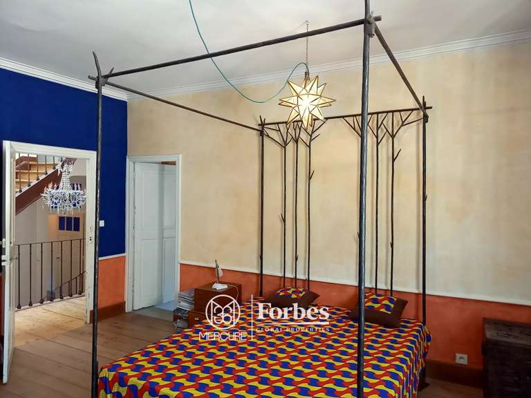 Maison Chabeuil - 4 chambres - 228m²