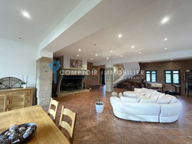 Maison Chabeuil - 4 chambres - 590m²