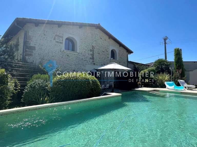 Maison Chabeuil - 4 chambres - 590m²