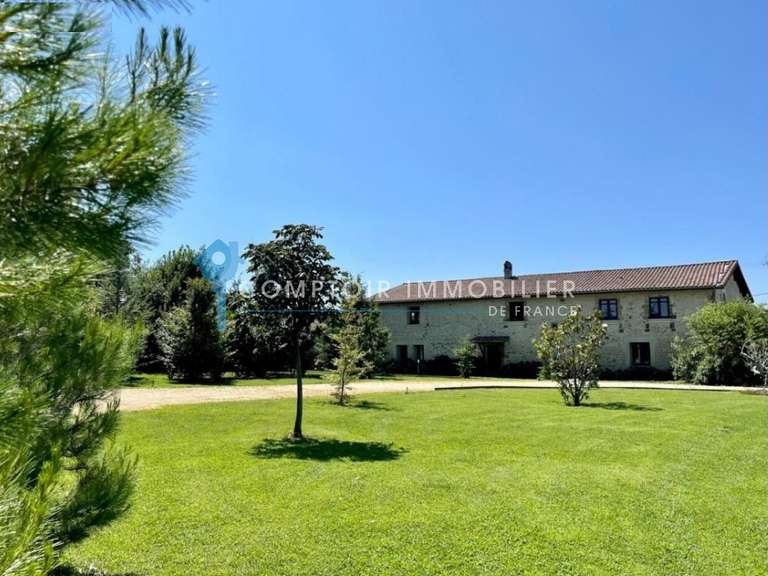 Maison Chabeuil - 4 chambres - 590m²