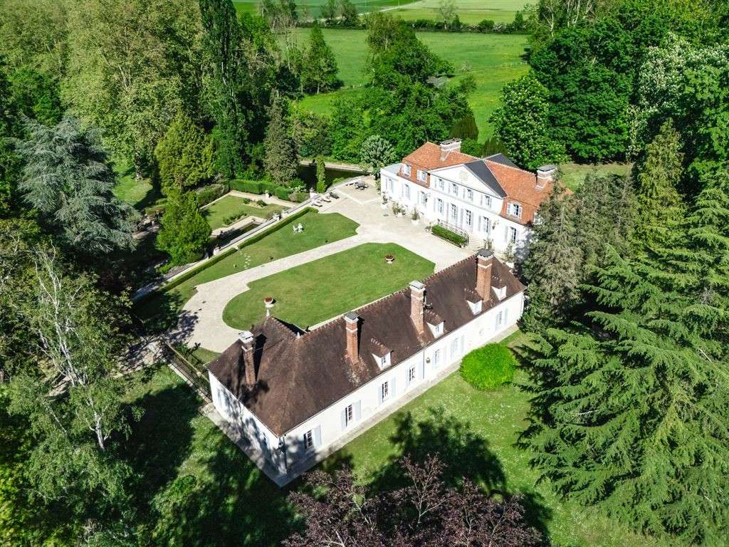 Castle Chablis