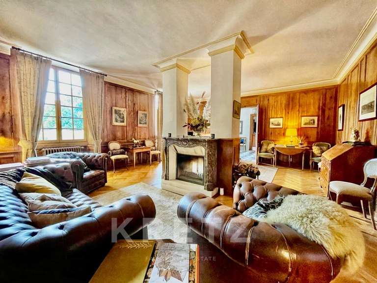 Château Chabris - 11 chambres - 936m²