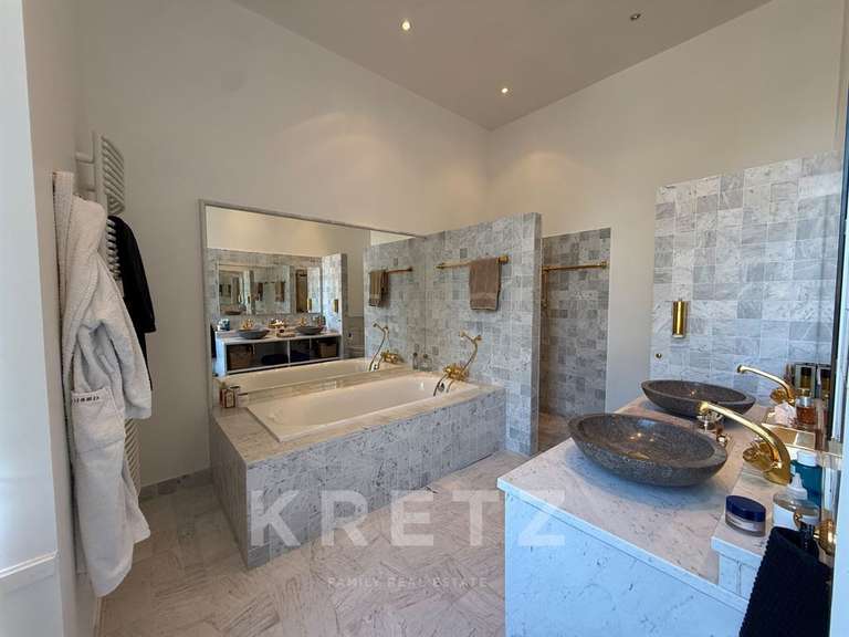 Château Chabris - 11 chambres - 936m²