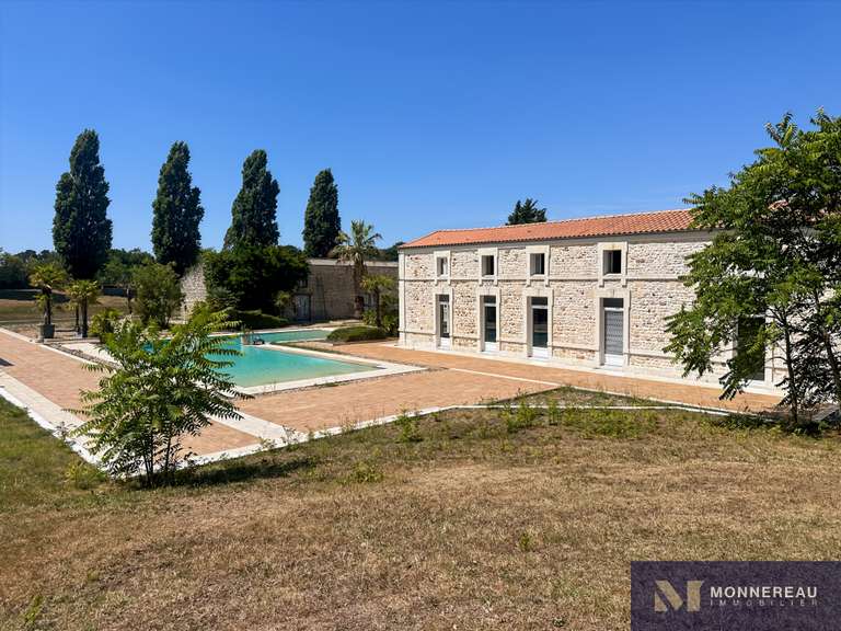 Maison Chaillevette - 5 chambres - 480m²
