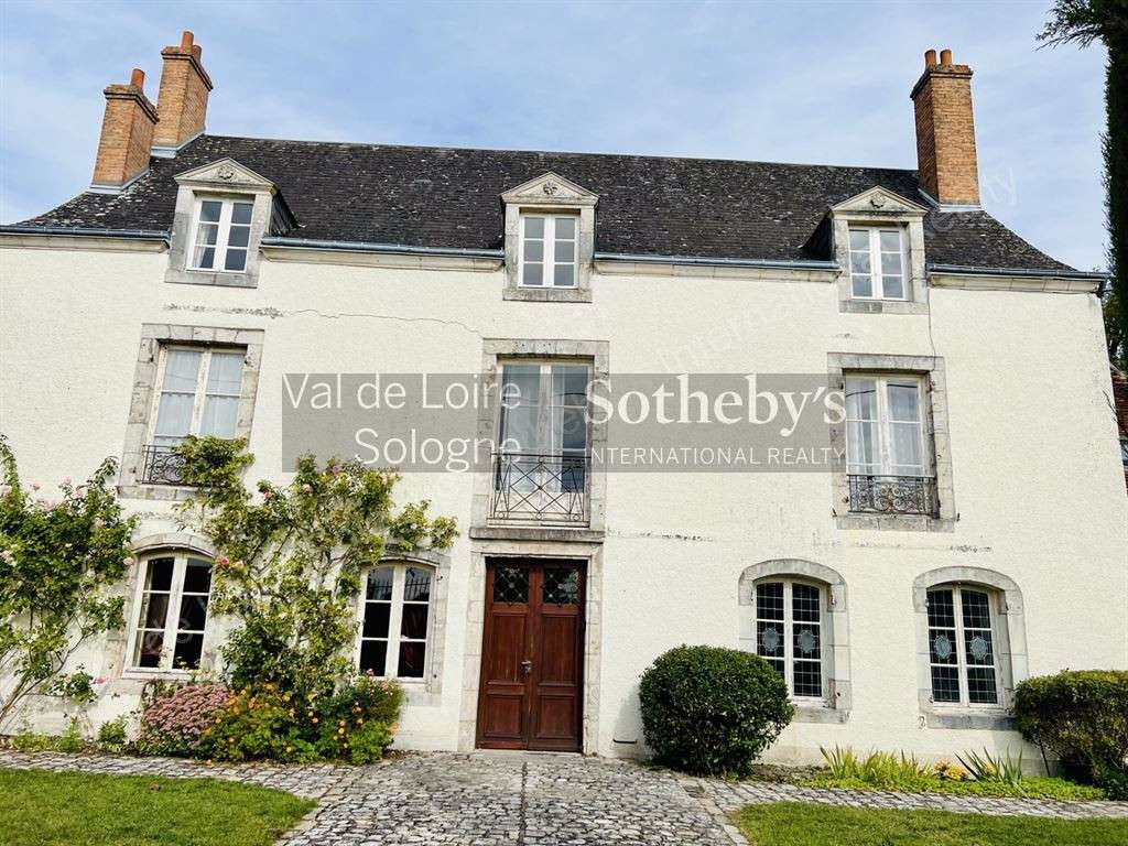 Maison Chaingy