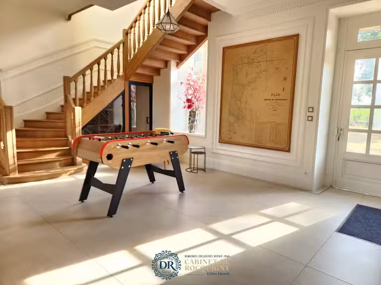 Maison Chaingy - 6 chambres - 400m²