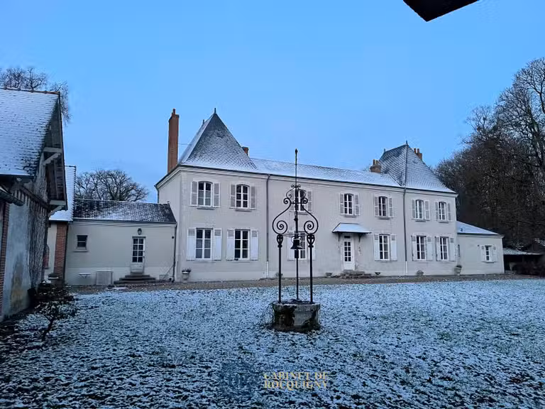 Maison Chaingy - 6 chambres - 400m²