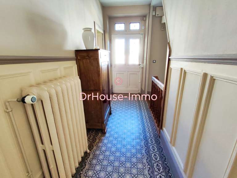 Villa Chaingy - 5 chambres - 281m²